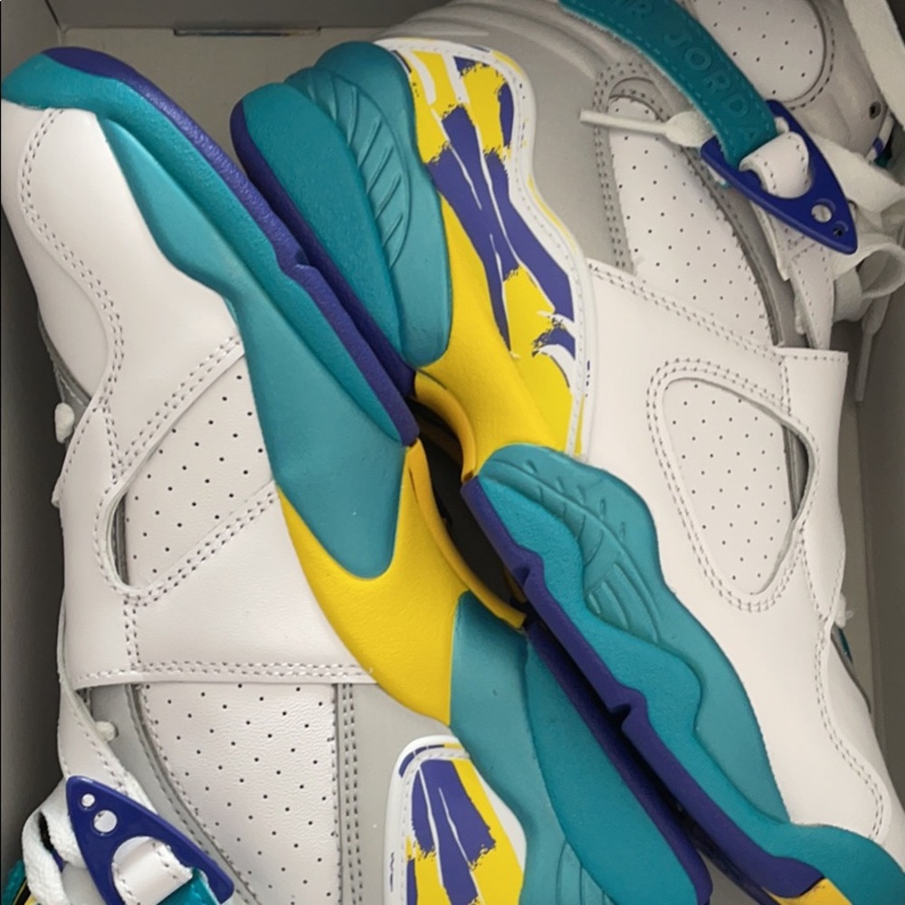 Air Jordan 8 Retro collection